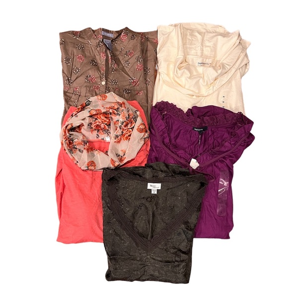 NEW & EUC Lot of 5 Maternity clothes - size M and L - Picture 1 of 6